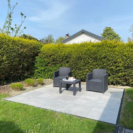 Bungalow Scheldezicht In Zeeland Dicht Bij Zee Scherpenisse Eksteriør billede