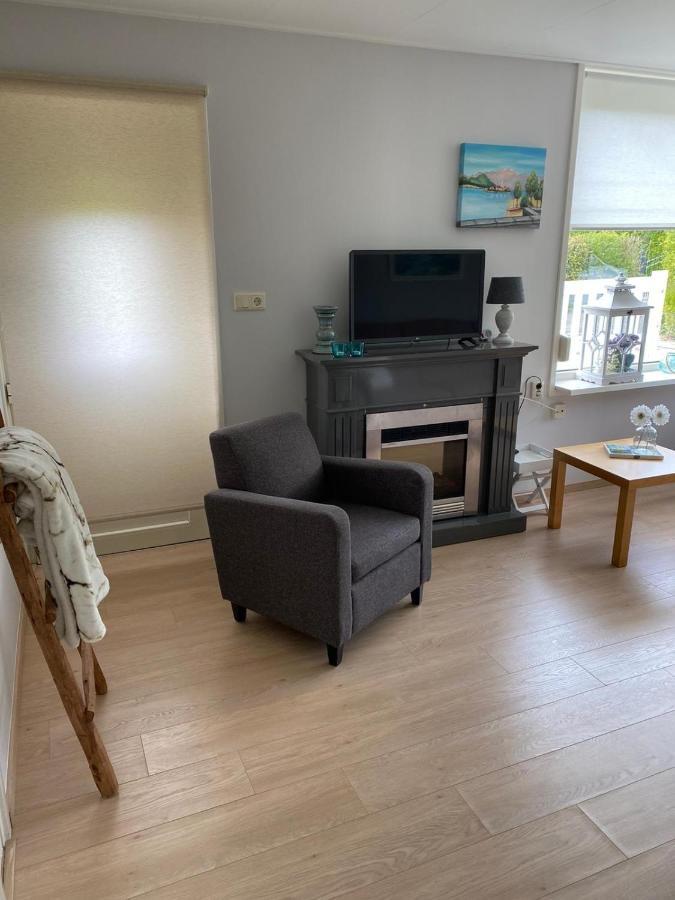 Bungalow Scheldezicht In Zeeland Dicht Bij Zee Scherpenisse Eksteriør billede