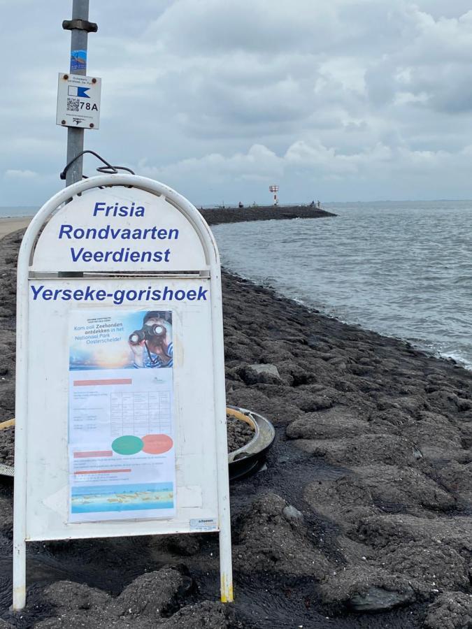 Bungalow Scheldezicht In Zeeland Dicht Bij Zee Scherpenisse Eksteriør billede
